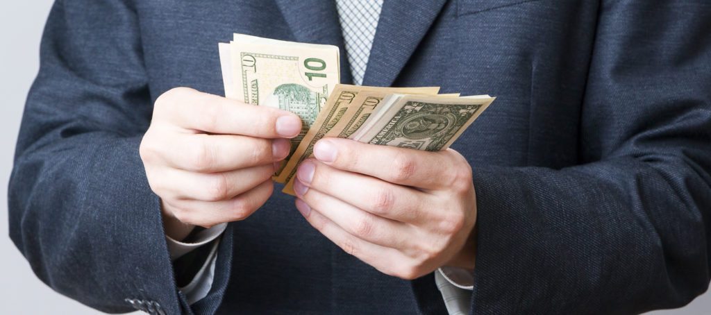 A commission suit with a twist: It's the buyers who are getting screwed