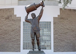 The Wayne Gretzky memorial erected by the city of Edmonton to celebrate its sport champion