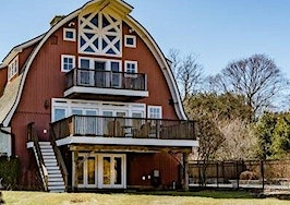 luxury real estate listing barn realtor.com