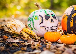 5 Halloween marketing tricks that'll treat you to loads of referrals