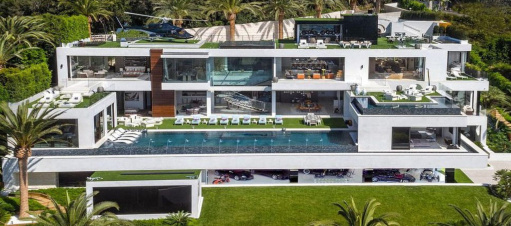 Bad Zillow info 'corrupted' listing price on $150M mansion: Suit