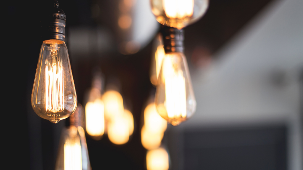 4 ways to keep your energy bills low while you work from home