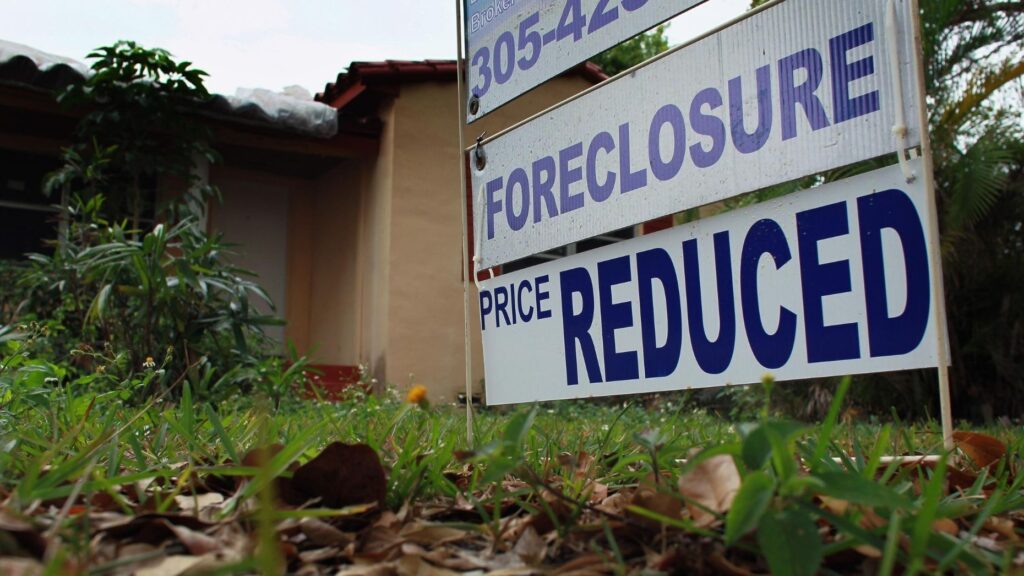Fears of pandemic-induced foreclosure wave ease