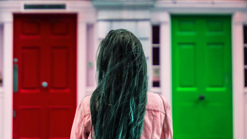 Largest MLS relaunches 'submit offer' tool after broker pushback