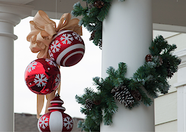 Deck the halls (and get your listing sold) with these 5 strategies