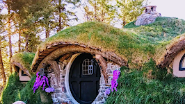 Homeowner's Airbnb 'Hobbit House' draws the ire of Warner Brothers