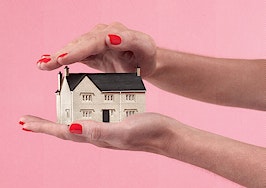 5 ways agents can help financially challenged homeowners