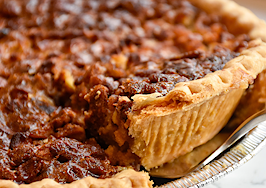 How to pull off a great Thanksgiving pie giveaway