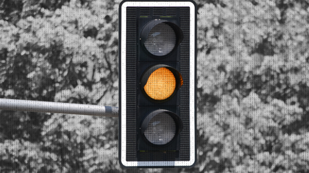 Disappointing economic news hampers early spring market