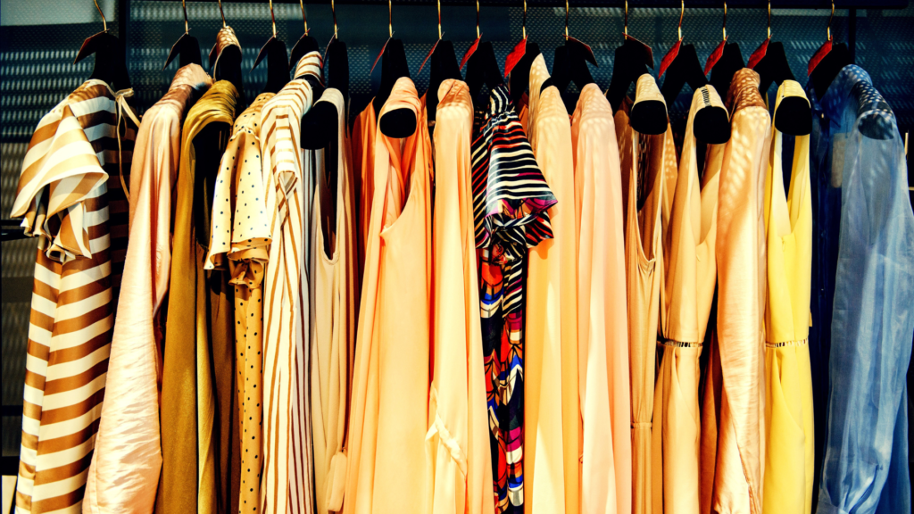 I'm a real estate agent. You can't tell me what to wear on the job