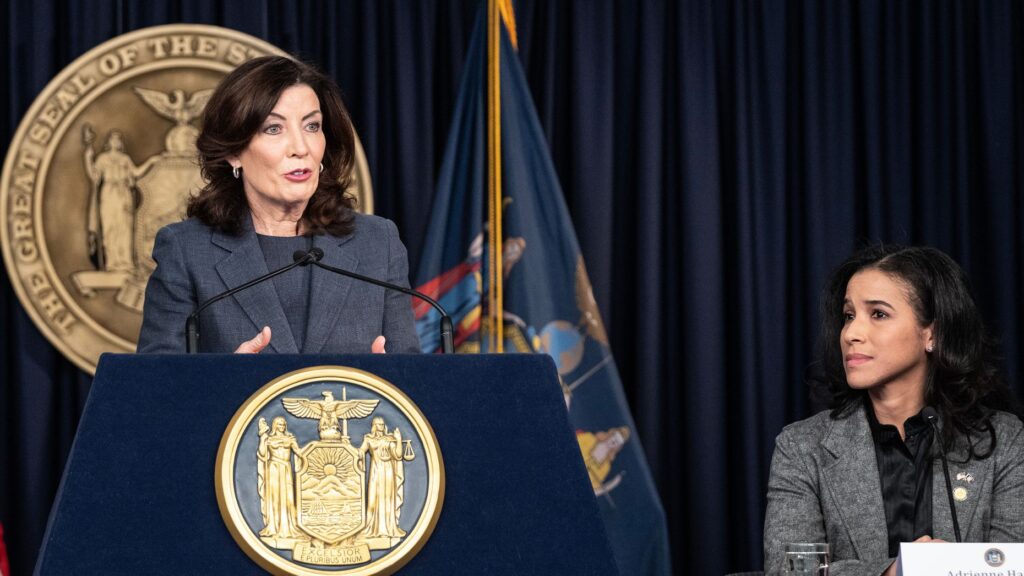 LoanDepot says it has 'full access' to $600M Signature Bank credit lines