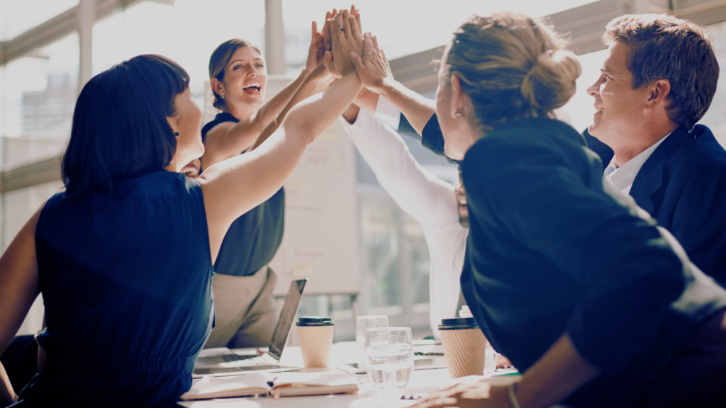 How to encourage collaboration among your staff and agents
