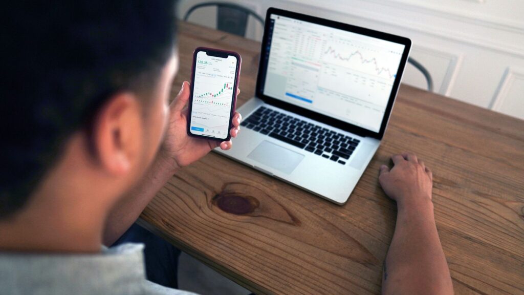 Mortgage broker salary: How much do they make?