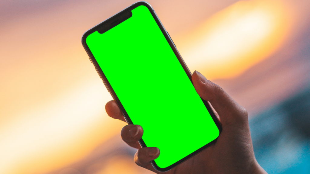 How do you use green screen on Instagram?