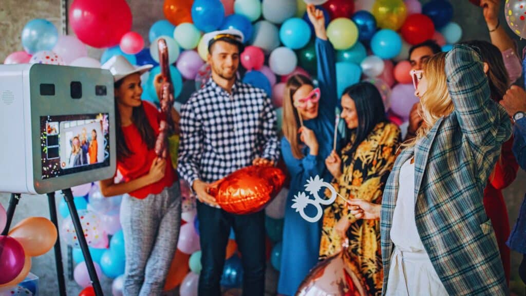 8 client appreciation event expenses that are totally worth it