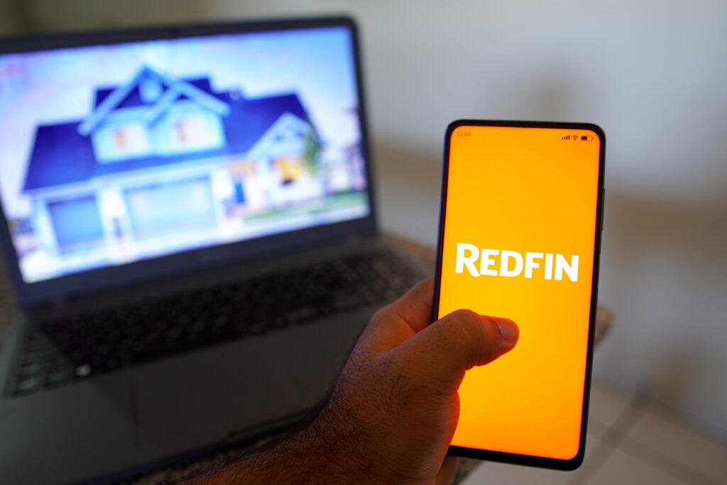 Amid climate concerns, Redfin adds air quality risk data to listings