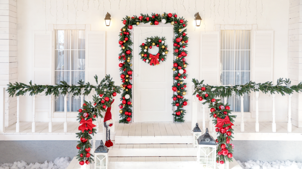 Top 11 reasons homeowners should sell during the holidays