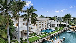 Sprawling waterfront Miami mansion lists for $36M