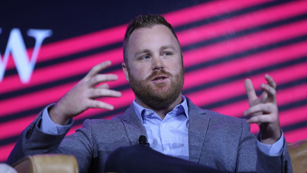 Josh Team makes a real estate comeback as SERHANT. president