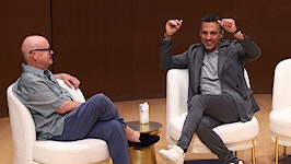 How Mauricio Umansky turned an irate Kelsey Grammer into a client