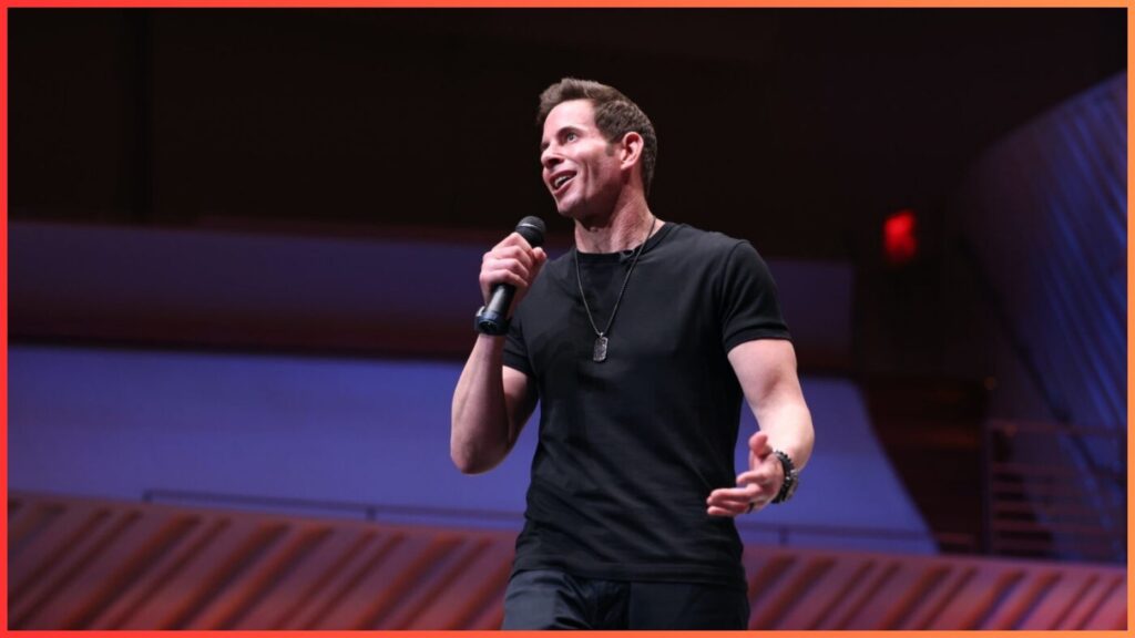 Tarek El Moussa talks cancer, tells agents to push through hardship