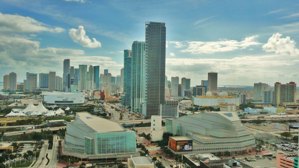 Miami investors lose another hotel to foreclosure auction